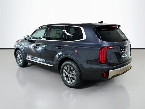 2025 Kia Telluride LX