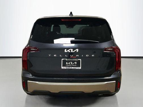 2025 Kia Telluride LX