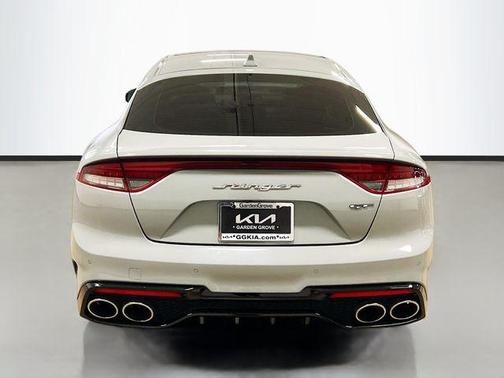 2022 Kia Stinger GT1