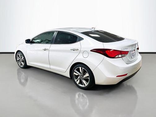 2015 Hyundai ELANTRA Limited
