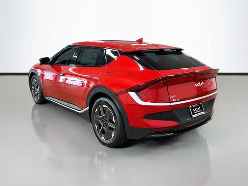 2025 Kia EV6 Light Long Range