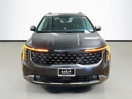 2025 Kia Carnival Hybrid SX