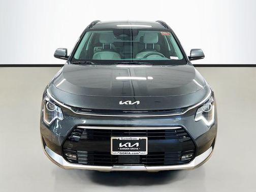2025 Kia Niro Touring