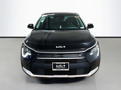 2025 Kia Niro LX