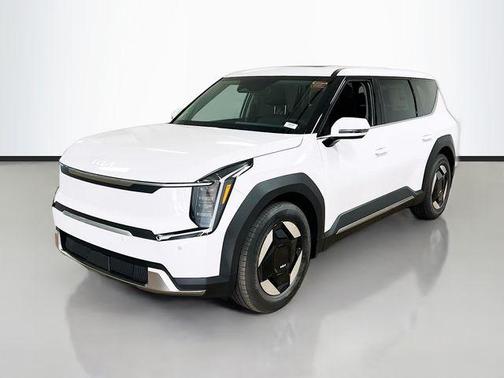 2026 Kia EV9 Light Long Range