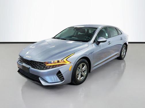 2022 Kia K5 LXS