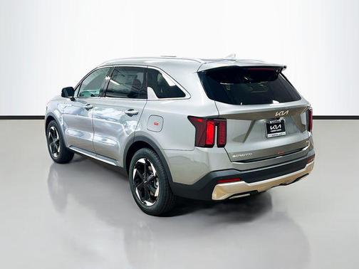 2025 Kia Sorento Hybrid EX
