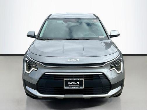 2025 Kia Niro LX