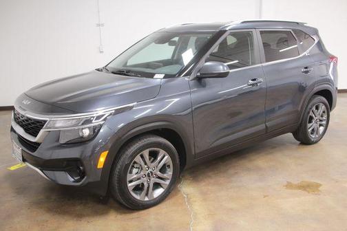 2022 Kia Seltos S