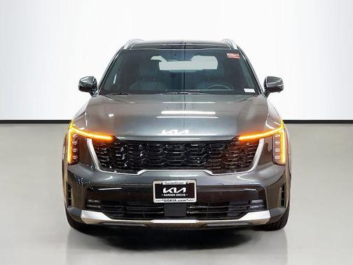 2025 Kia Sorento Plug-In Hybrid SX Prestige
