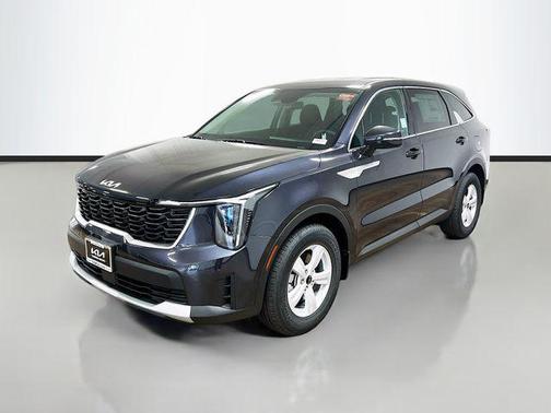 2025 Kia Sorento LX