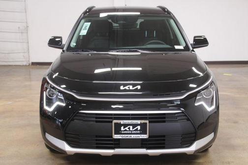 2025 Kia Niro Plug-In Hybrid EX