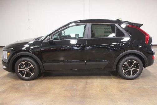 2025 Kia Niro Plug-In Hybrid EX