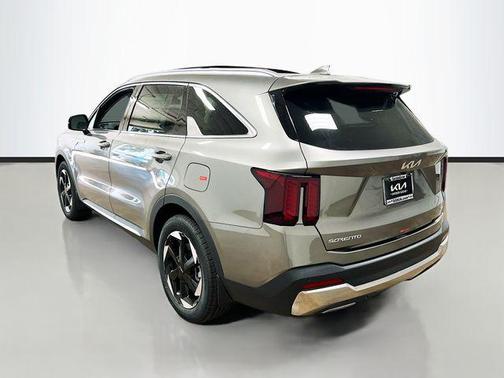 2025 Kia Sorento Hybrid EX