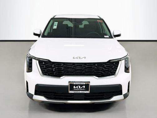 2025 Kia Sorento LX