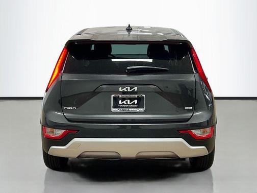 2025 Kia Niro LX