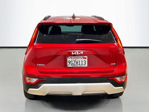 2023 Kia Niro EX
