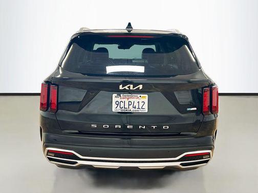 2022 Kia Sorento Hybrid S