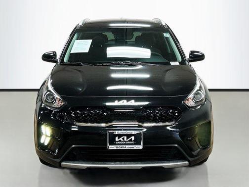 2022 Kia Niro LXS