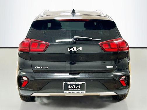 2022 Kia Niro LXS