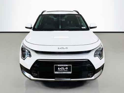 2025 Kia Niro Touring
