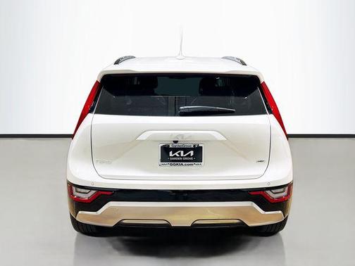 2025 Kia Niro Touring