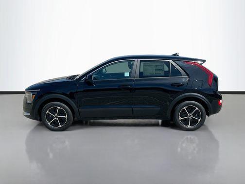 2025 Kia Niro LX