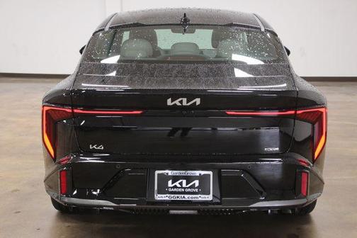 2025 Kia K4 GT-Line Turbo