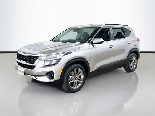 2022 Kia Seltos S