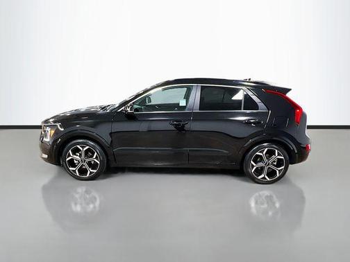 2023 Kia Niro Touring