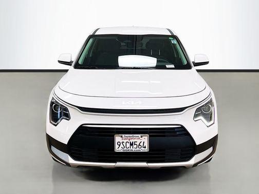 2025 Kia Niro LX