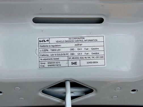 2025 Kia Niro LX