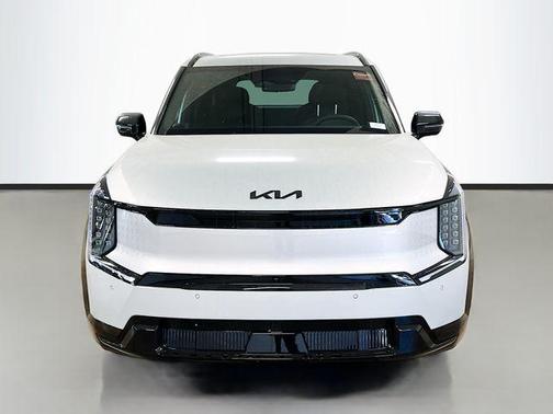 2026 Kia EV9 Land
