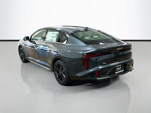2025 Kia K4 GT-Line Turbo