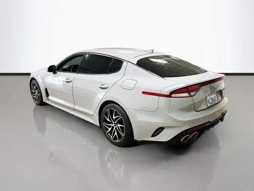 2022 Kia Stinger GT-Line