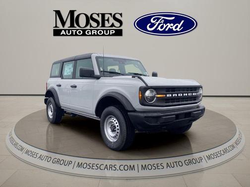 Avalanche Gray 2026 Ford Bronco Base