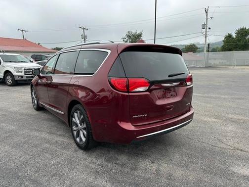 2018 Chrysler Pacifica Limited