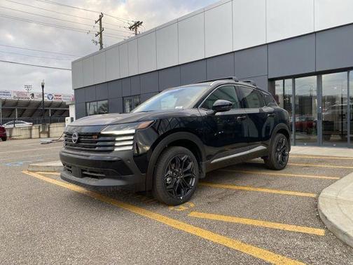 Super Black 2026 Nissan Kicks SR