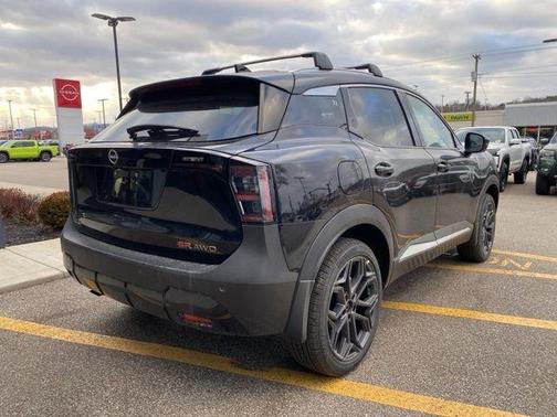 Super Black 2026 Nissan Kicks SR