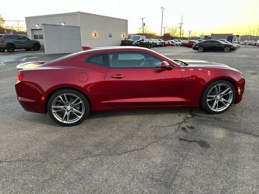 2021 Chevrolet Camaro LT1