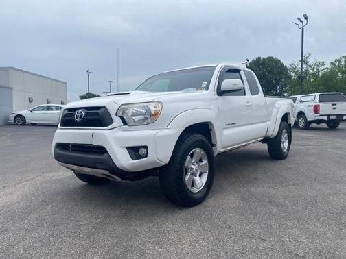 2013 Toyota Tacoma Base