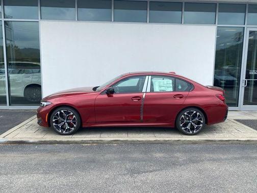 2025 BMW 330 i xDrive