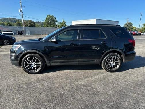2017 Ford Explorer sport