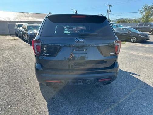 2017 Ford Explorer sport