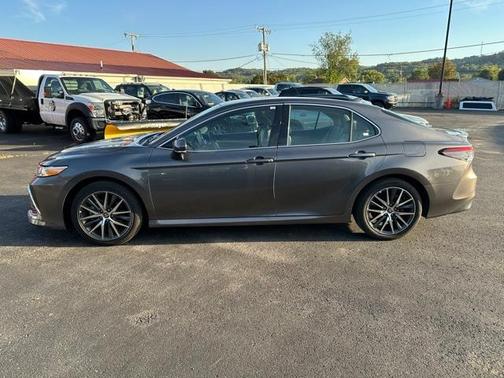 2024 Toyota Camry XLE