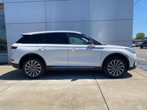 2024 Lincoln Corsair Reserve