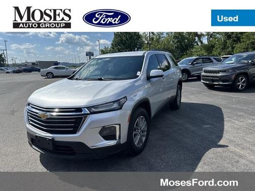 2022 Chevrolet Traverse LT Cloth