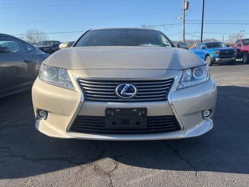 2015 Lexus ES 300h Base