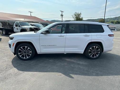 2022 Jeep Grand Cherokee L Overland