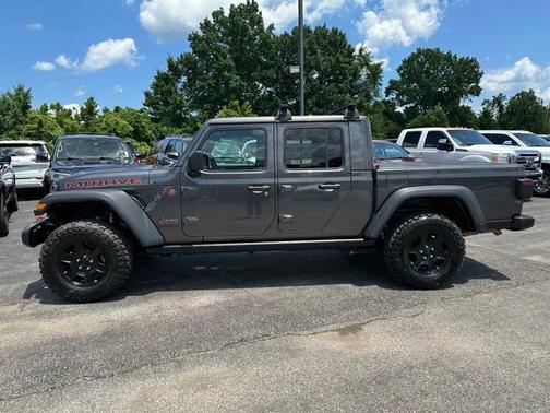 2022 Jeep Gladiator Mojave